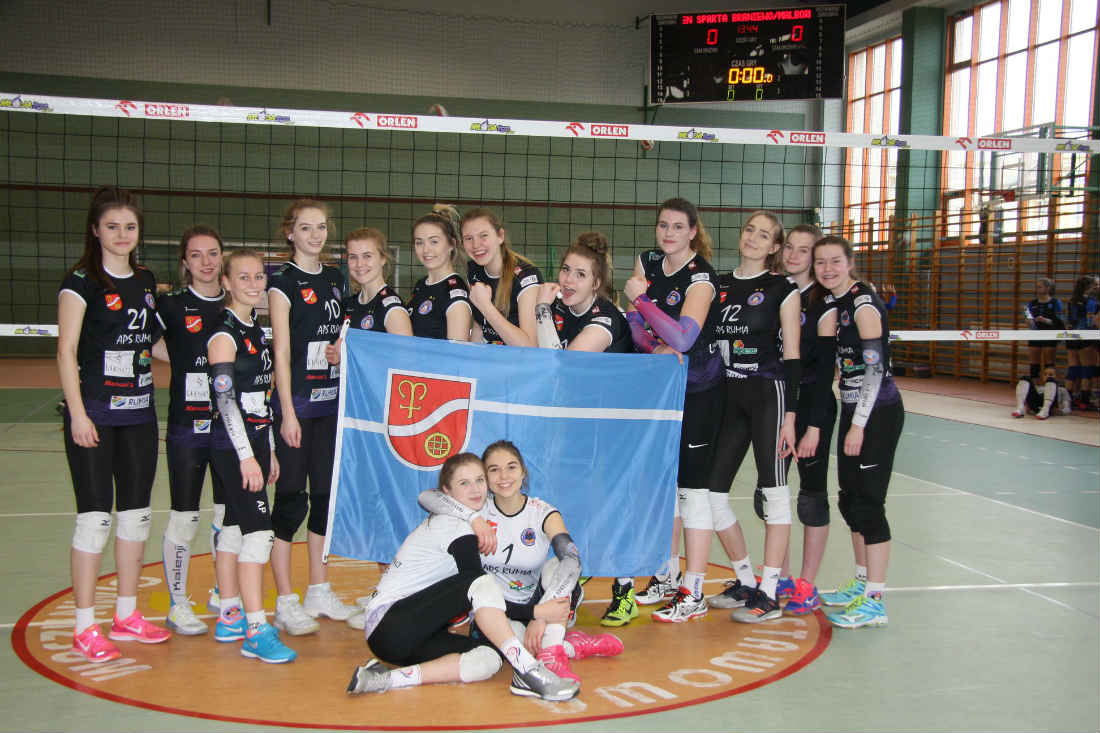 Juniorki APS Rumia trzecią drużyną na Pomorzu