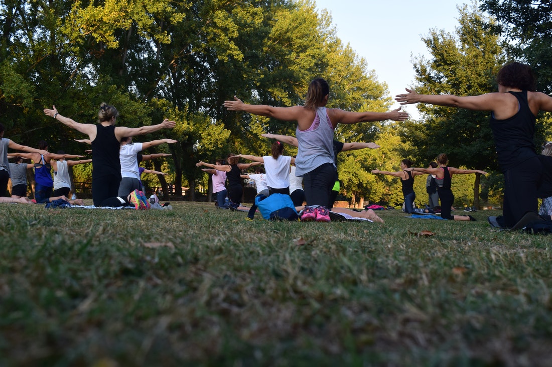 Darmowe zajęcia z jogi w Parku Starowiejskim