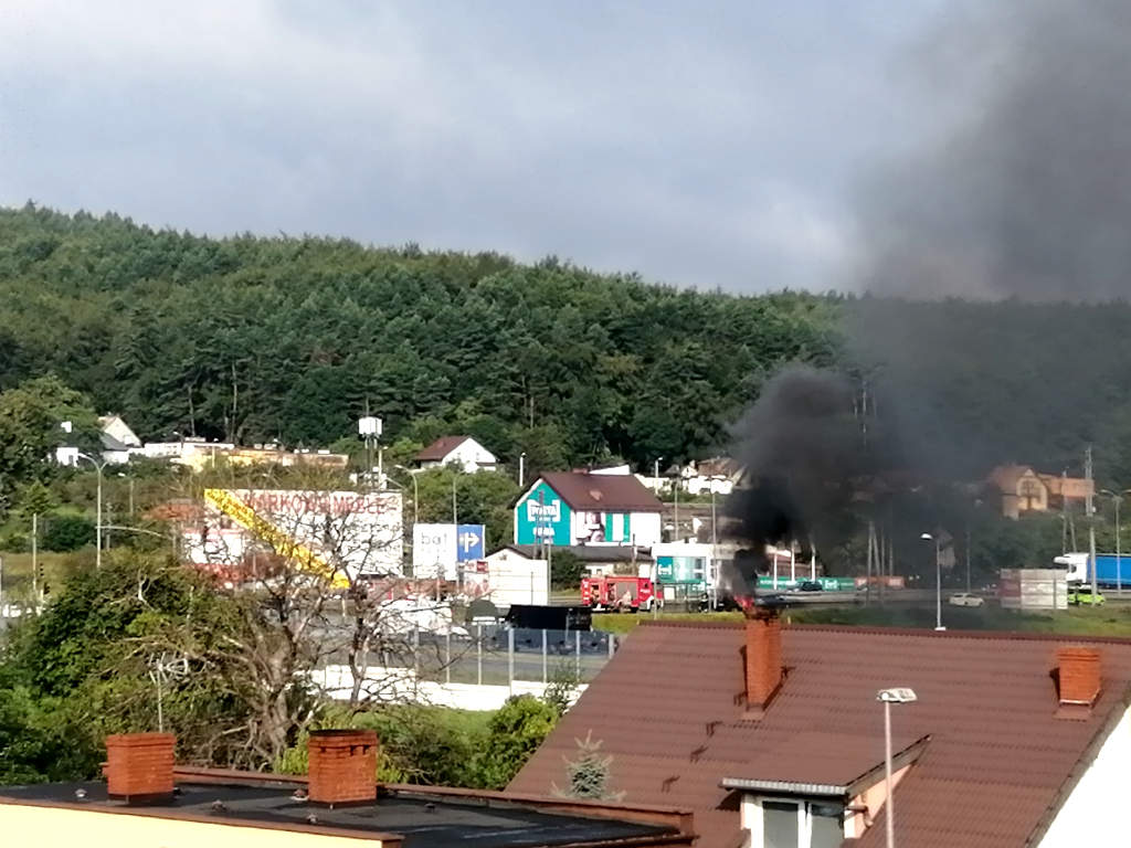 Pożar auta na ul. Grunwaldzkiej