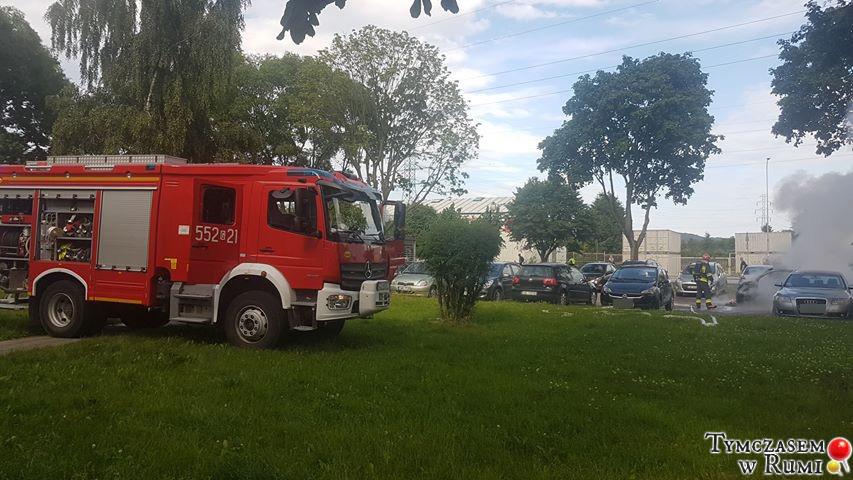 Aktualizacja: Pożar auta na parkingu w Rumi (19.06.2020)