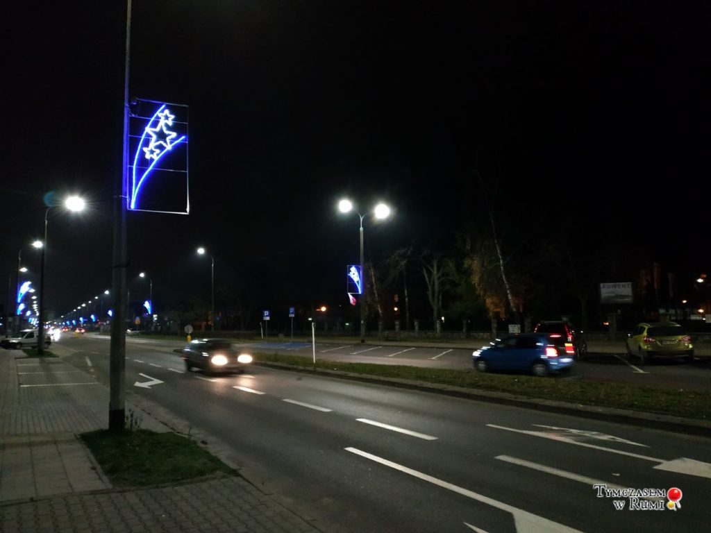 Oświetlenie uliczne na ul. Dąbrowskiego w Rumi
